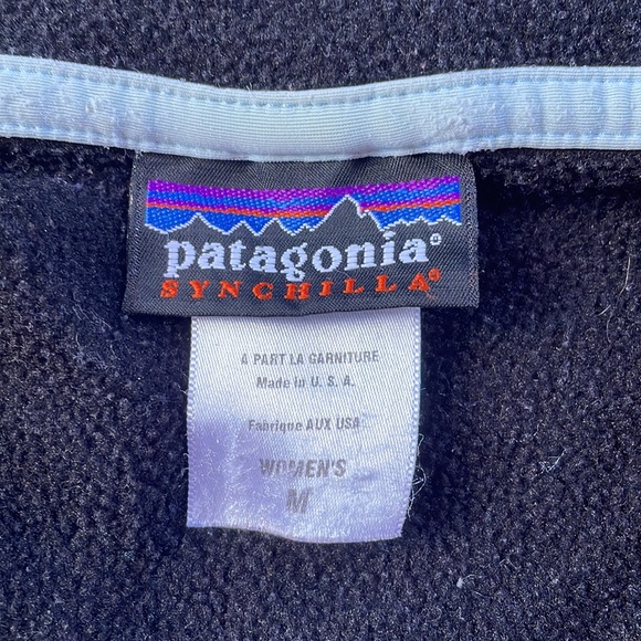 Women’s Patagonia Synchilla Black Zip Up Sweater Size M - Picture 4 of 8
